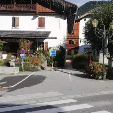 facade office avec vue à droite accès fauteuil roulant